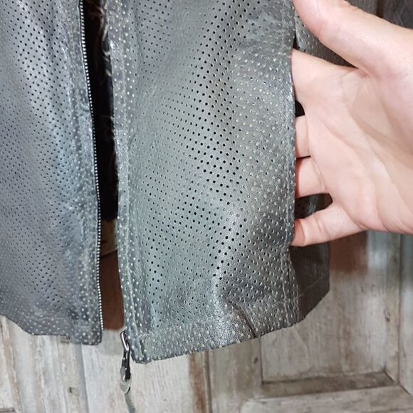 Size 14, NWT Lightweight Bano eeMee grey leather, colour variation due to light - Picture 5 of 12